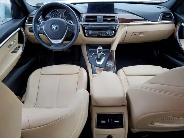 WBA8D9G57JNU66880 2018 BMW 3ER - Image 8