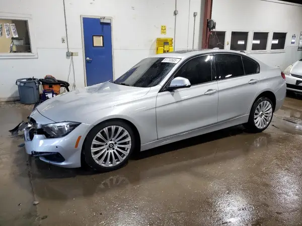 WBA8D9G57JNU68760 2018 BMW 3ER - Image 1