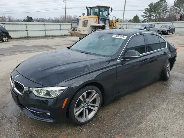 WBA8D9G57JNU70685 2018 BMW 3ER - Image 1