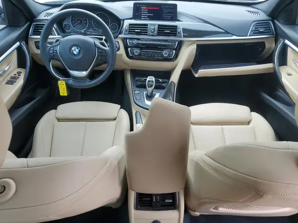 WBA8D9G57JNU70685 2018 BMW 3ER - Image 8