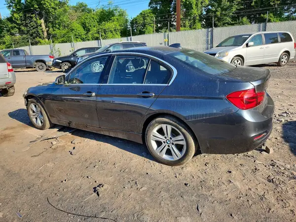 WBA8D9G58HNT90791 2017 BMW 3ER - Image 2