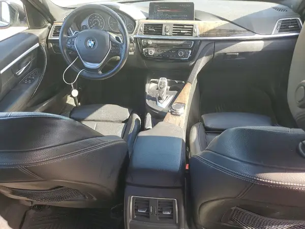 WBA8D9G58HNT91150 2017 BMW 3ER - Image 8