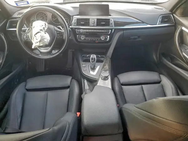 WBA8D9G58HNU58670 2017 BMW 3ER - Image 8