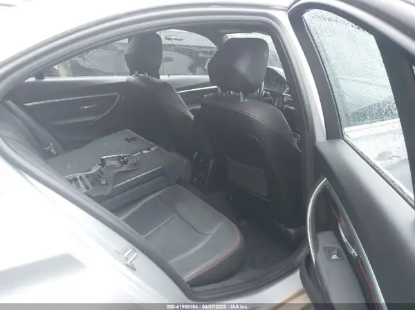 WBA8D9G58HNU60340 2017 BMW 3ER - Image 8