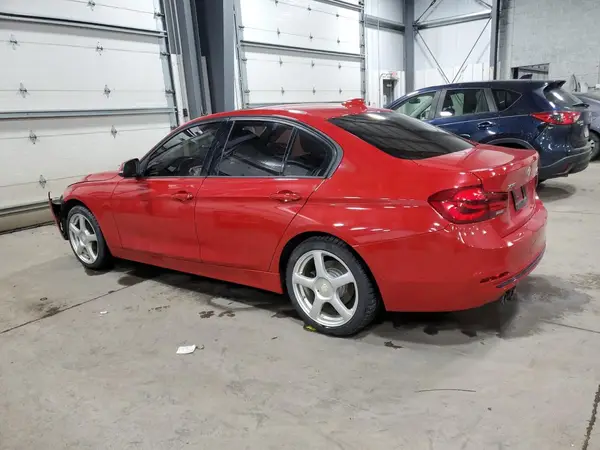 WBA8D9G58JNU72154 2018 BMW 3ER - Image 2