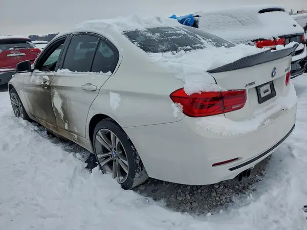 WBA8D9G58JNU72431 2018 BMW 3ER - Image 2