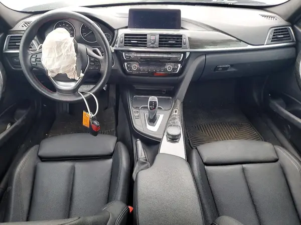 WBA8D9G58JNU72719 2018 BMW 3ER - Image 8