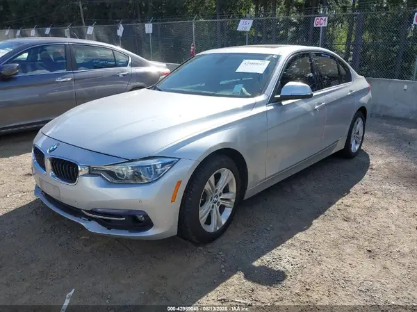 WBA8D9G59HNU58967 2017 BMW 3ER - Image 2