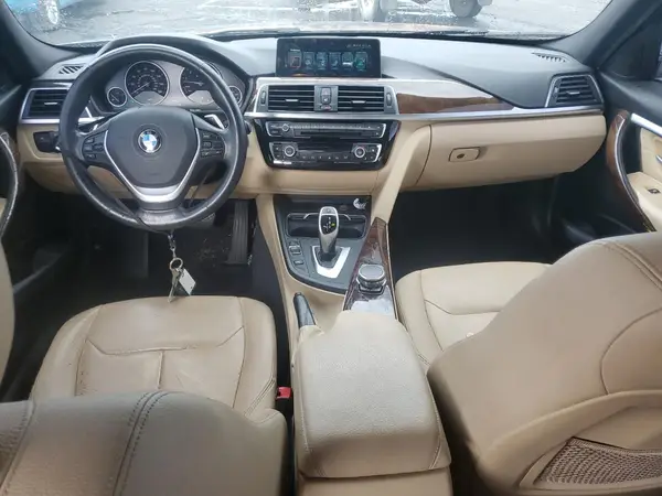WBA8D9G59HNU59164 2017 BMW 3ER - Image 8