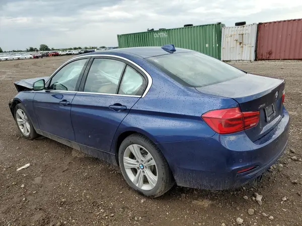 WBA8D9G59JNU66850 2018 BMW 3ER - Image 2