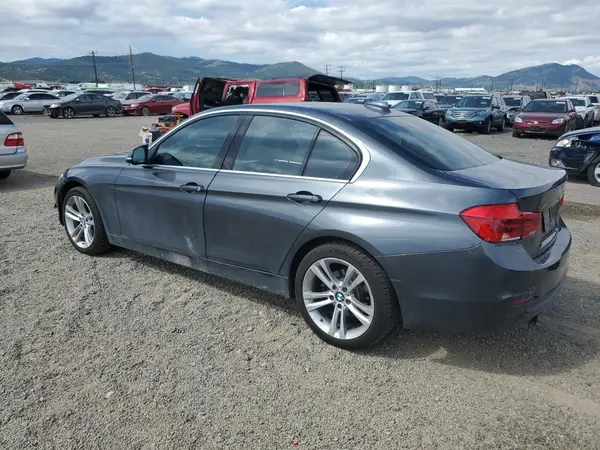 WBA8D9G59JNU68842 2018 BMW 3ER - Image 2