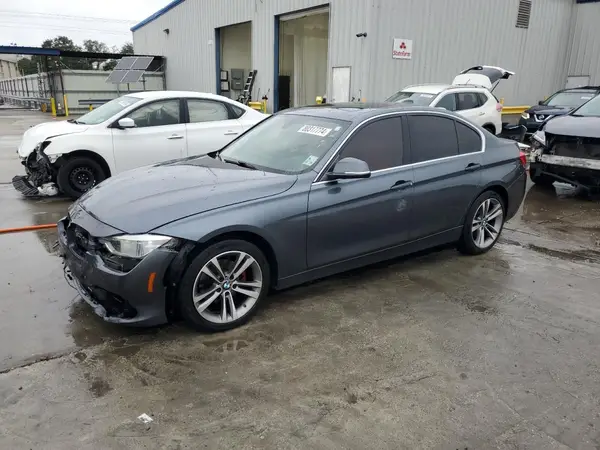 WBA8D9G59JNU72308 2018 BMW 3ER - Image 1