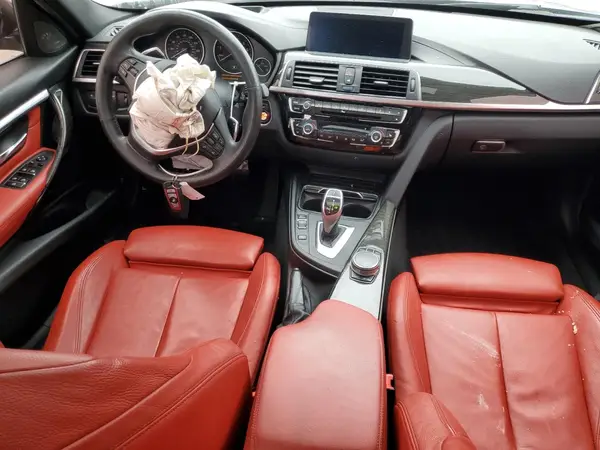WBA8D9G59JNU72308 2018 BMW 3ER - Image 8