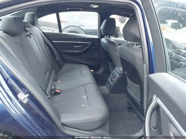 WBA8D9G59JNU72521 2018 BMW 3ER - Image 8