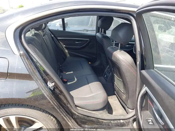 WBA8D9G59JNU72762 2018 BMW 3ER - Image 8