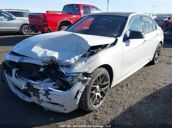 WBA8D9G5XHNU58489 2017 BMW 3ER - Image 2