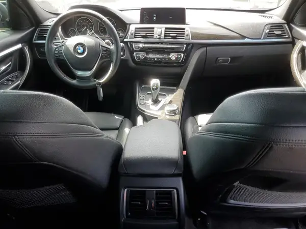 WBA8D9G5XHNU58668 2017 BMW 3ER - Image 8