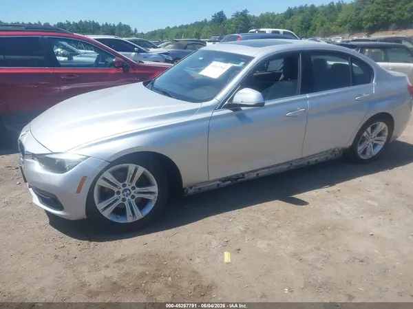WBA8D9G5XHNU59495 2017 BMW 3ER - Image 2