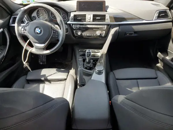WBA8D9G5XJNU68333 2018 BMW 3ER - Image 8