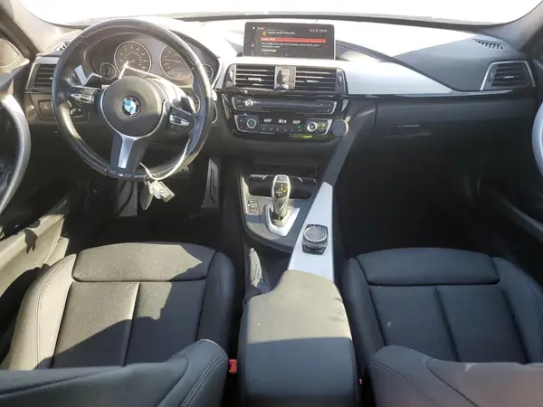 WBA8D9G5XJNU69692 2018 BMW 3ER - Image 8