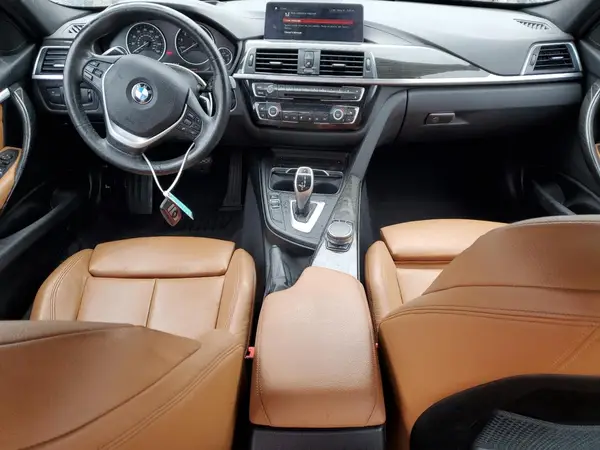 WBA8D9G5XJNU71846 2018 BMW 3ER - Image 8