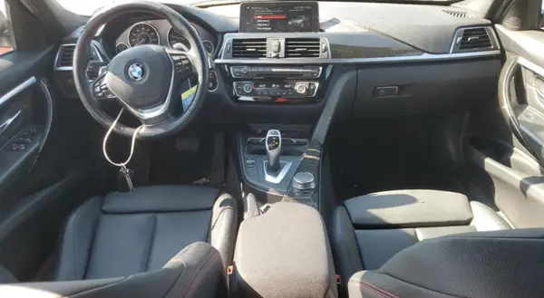 WBA8D9G5XJNU72320 2018 BMW 3ER - Image 8