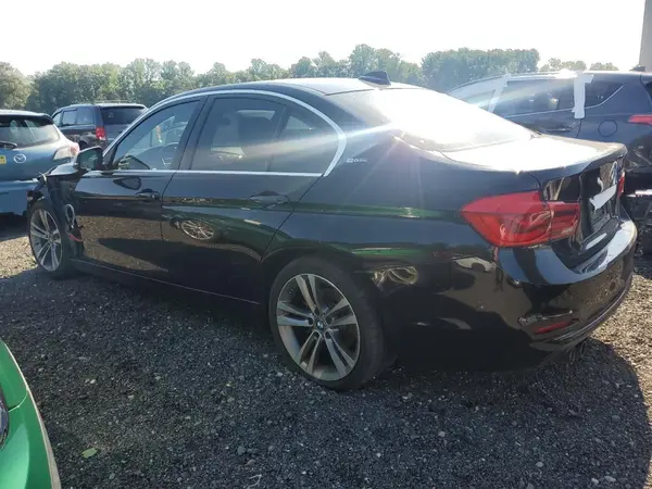 WBA8E1C30HA030019 2017 BMW 3ER - Image 2