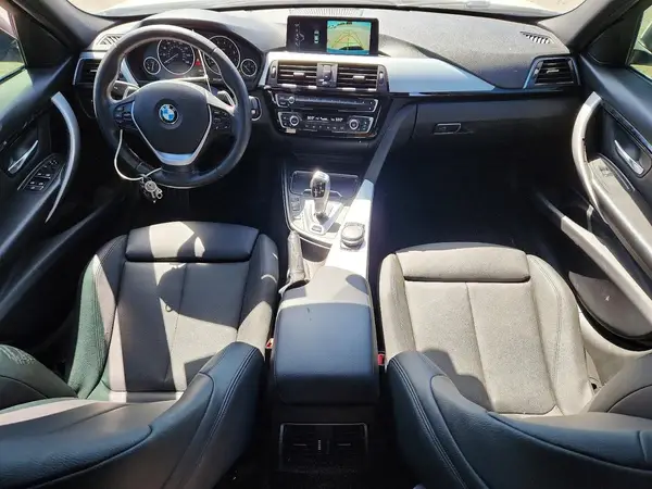 WBA8E1C30HA156896 2017 BMW 3ER - Image 8
