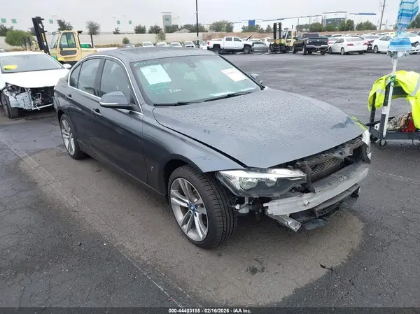 WBA8E1C30HA158731 2017 BMW 3ER - Image 1