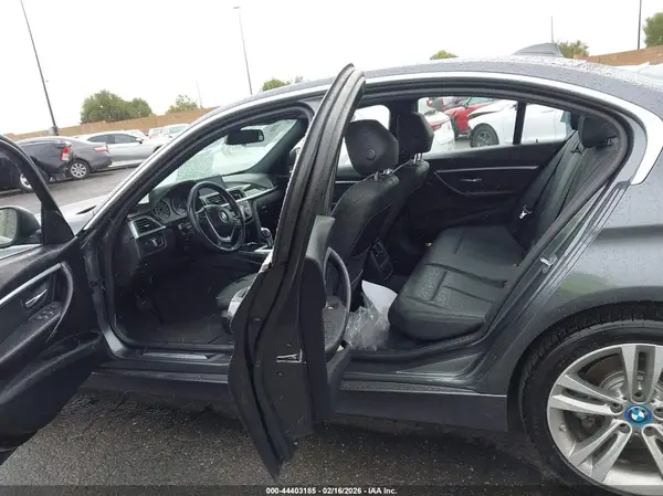 WBA8E1C30HA158731 2017 BMW 3ER - Image 8