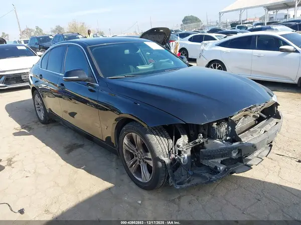 WBA8E1C30HA158762 2017 BMW 3ER - Image 1