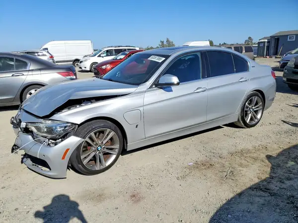 WBA8E1C31HA029056 2017 BMW 3ER - Image 1