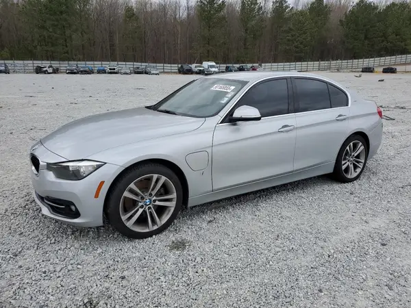 WBA8E1C31HA029266 2017 BMW 3ER - Image 1