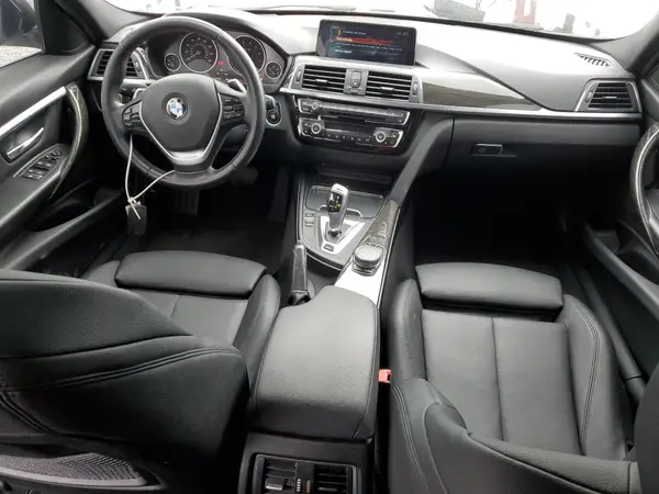 WBA8E1C31HA029266 2017 BMW 3ER - Image 8