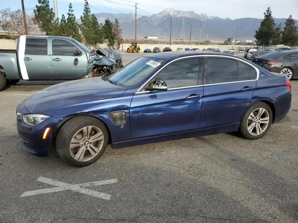 WBA8E1C31HA030000 2017 BMW 3ER - Image 1