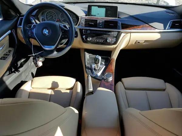 WBA8E1C31HA156986 2017 BMW 3ER - Image 8