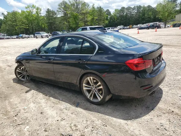 WBA8E1C31HA159077 2017 BMW 3ER - Image 2