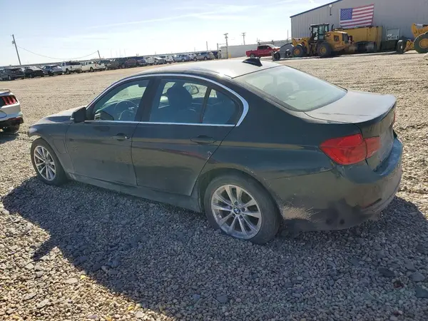 WBA8E1C32HA029485 2017 BMW 3ER - Image 2
