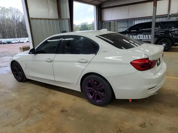 WBA8E1C32HA030006 2017 BMW 3ER - Image 2