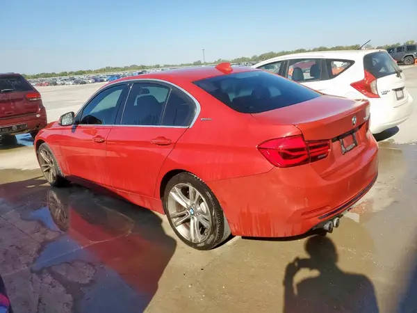 WBA8E1C33HA029379 2017 BMW 3ER - Image 2