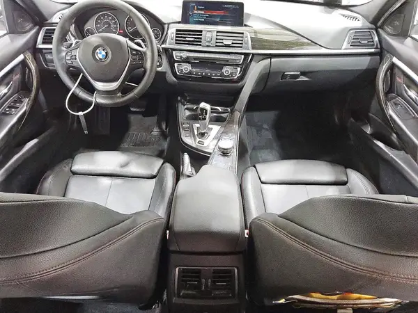 WBA8E1C33HA029477 2017 BMW 3ER - Image 8