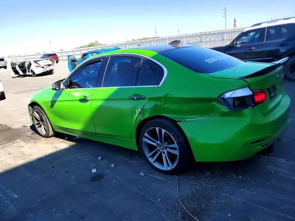 WBA8E1C33HA159064 2017 BMW 3ER - Image 2