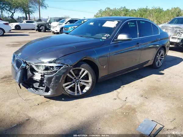 WBA8E1C34HA156593 2017 BMW 3ER - Image 2