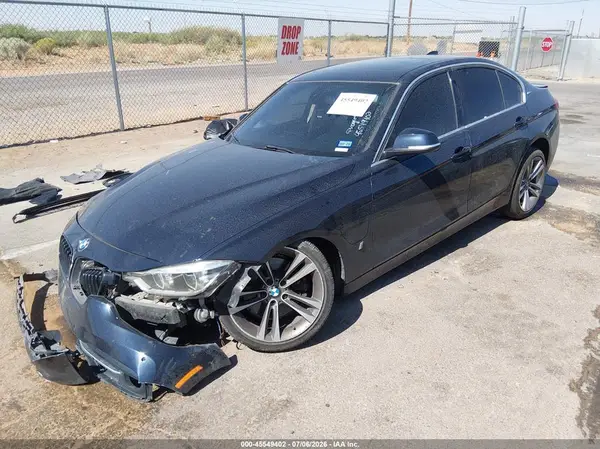 WBA8E1C34HA158585 2017 BMW 3ER - Image 2