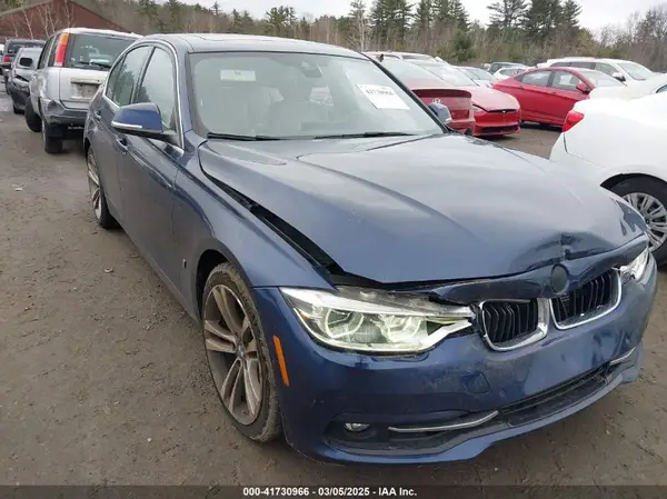 WBA8E1C35HA029321 2017 BMW 3ER - Image 1