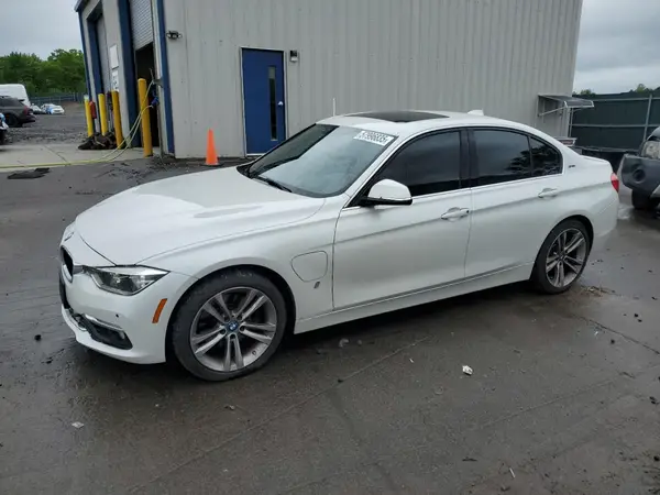 WBA8E1C35HA029870 2017 BMW 3ER - Image 1