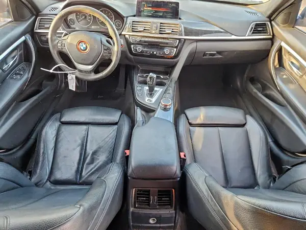WBA8E1C35HA156800 2017 BMW 3ER - Image 8