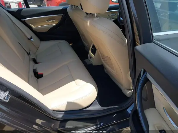WBA8E1C35HA159258 2017 BMW 3ER - Image 8