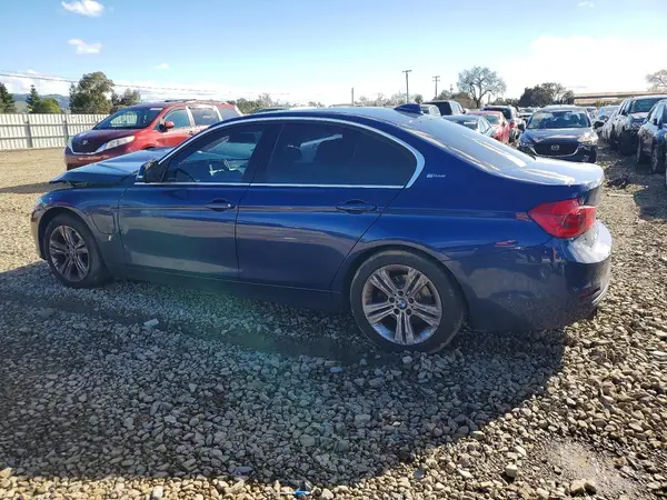 WBA8E1C38HA029197 2017 BMW 3ER - Image 2