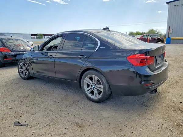 WBA8E1C38HA159335 2017 BMW 3ER - Image 2